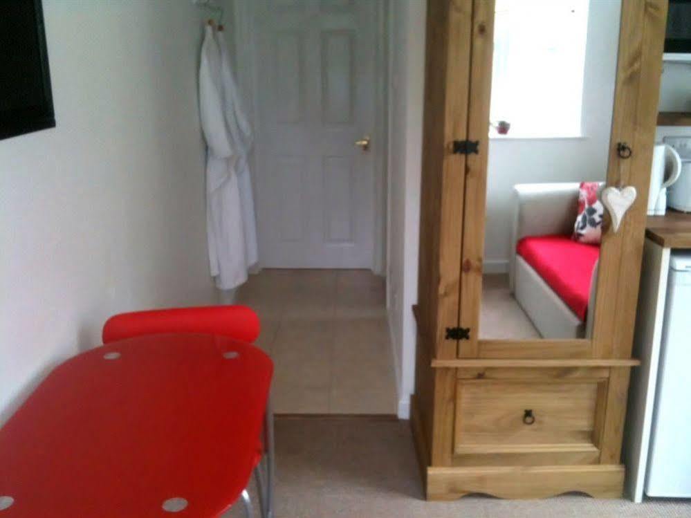 Thorn House B&B Fen Drayton Экстерьер фото